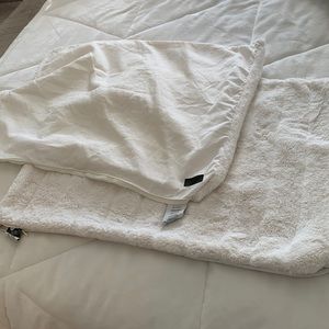 Ugg queen pillow cases